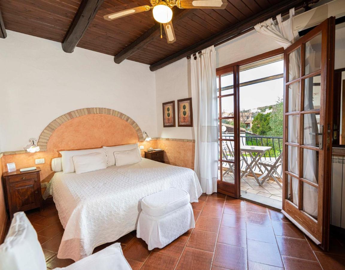 Sa Domu Sarda Suites - Bed & Breakfast Porto Columbu - Perd'E Sali Zewnętrze zdjęcie